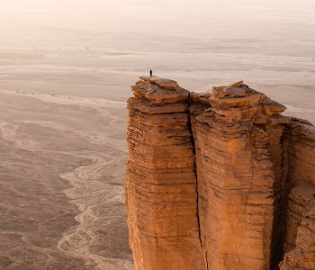 ĐÓN TẾT LẠ KỲ - HUYỀN THOẠI OMAN VÀ SAUDI ARABIA