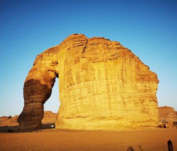 TRUNG ĐÔNG: OMAN – SAUDI ARABIA