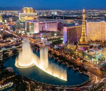 XỨ SỞ CỜ HOA - LIÊN TUYẾN ĐÔNG TÂY HOA KỲ