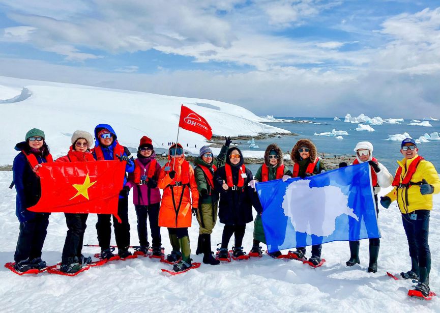 PHIÊU LƯU CHÂU NAM CỰC 2026 & 2027 - CHƯƠNG TRÌNH DISCOVERY - TẶNG GÓI BAY TRỰC THĂNG