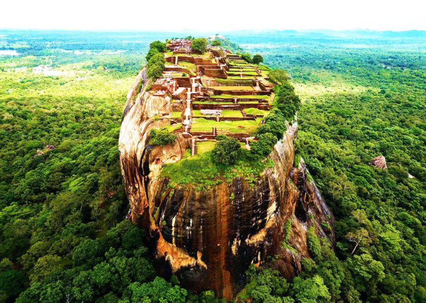 HÒN NGỌC ẤN ĐỘ DƯƠNG SRI LANKA